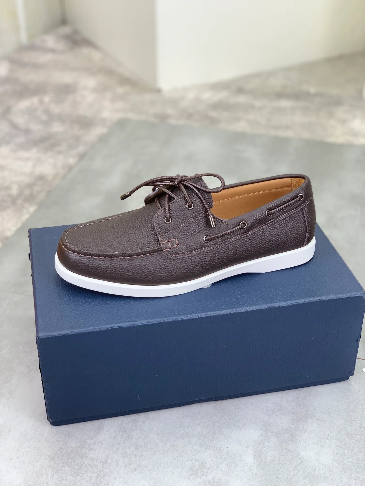 Men's shoes 💰P542 New 💰Higher version 💎💎💎Dior original 1:1 replica! Top Italian purchasing agent! Men's business casual leather shoes, original imported calfskin upper, ultimate texture, gentleman style, imported water-dyed cowhide inside, top-quality original Italian rubber outsole, first-class workmanship, top quality! Size: 39-44 (38 45 customized) 4️⃣ colors available